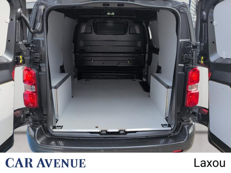 Used PEUGEOT Expert Fg M 136ch (100kW) Batterie 75 kWh Pack Premium Connect 2026 Gris Titane métal € 32800 in Nancy