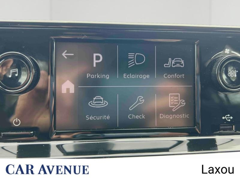 Used PEUGEOT 208 1.2 PureTech 75ch S&S Like 2021 Blanc Banquise (O) € 9699 in Nancy