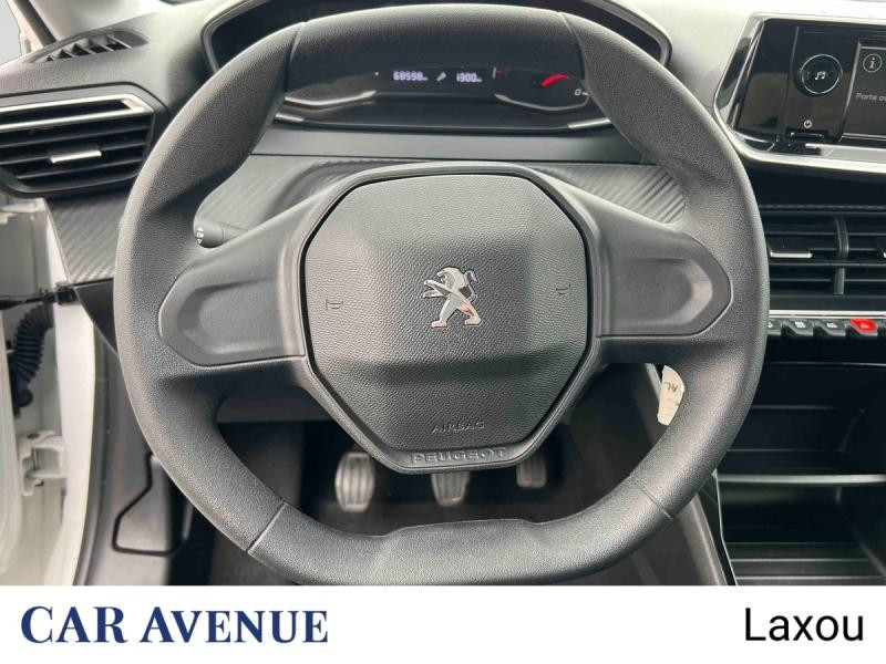Used PEUGEOT 208 1.2 PureTech 75ch S&S Like 2021 Blanc Banquise (O) € 9699 in Nancy
