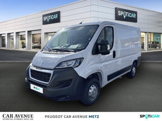 Occasion PEUGEOT Boxer Fg 330 L1H1 2.2 BlueHDi S&S 120ch Premium 2023 Blanc Icy 27 490 € à Metz