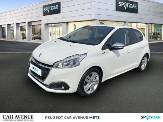 Occasion PEUGEOT 208 1.2 PureTech 82ch E6.c Signature 5p 2019 Blanc Banquise 10 490 € à Metz