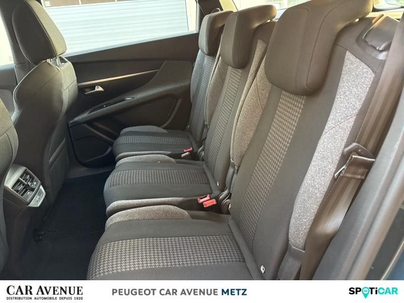 Used PEUGEOT 5008 1.2 PureTech 130ch S&S Active Pack EAT8 2022 Bleu Célèbes (M) € 21990 in Metz