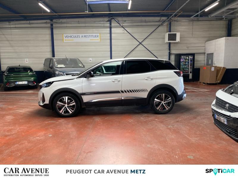 Used PEUGEOT 3008 1.2 PureTech 130ch S&S Allure 2022 Blanc Nacré (N) € 21489 in Metz