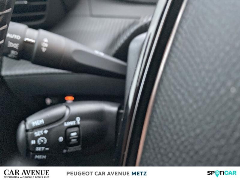 Occasion PEUGEOT 208 1.2 PureTech 100ch S&S Allure 2020 Bleu Vertigo 12990 € à Metz