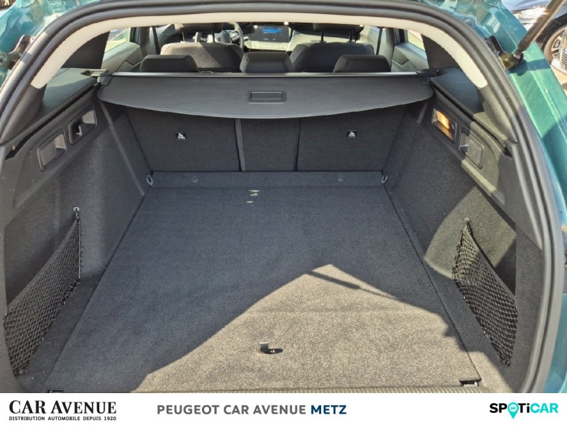 Used PEUGEOT 308 SW 1.2 PureTech 130ch S&S Active Pack 2023 Bleu Avatar (M) € 21490 in Metz