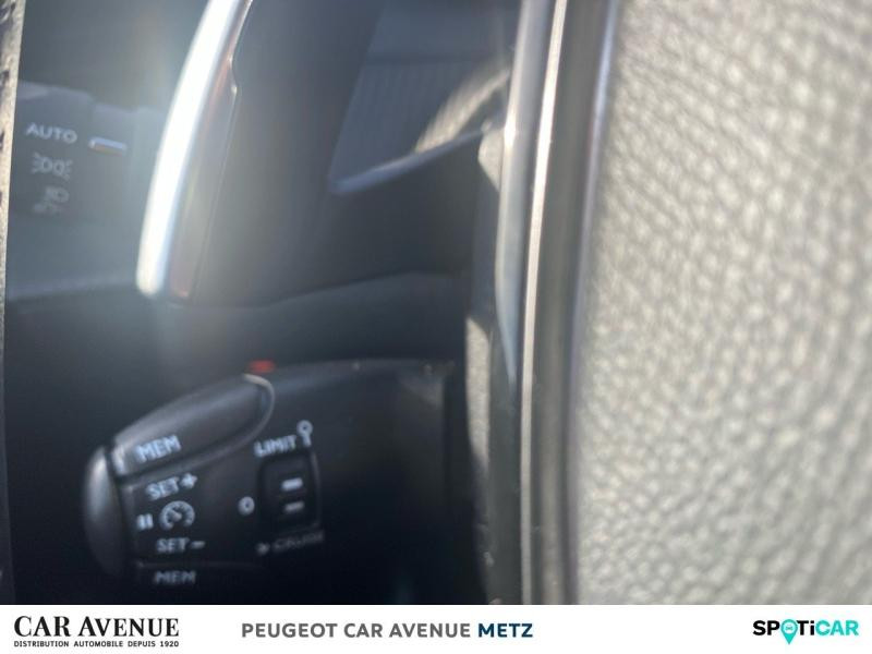 Occasion PEUGEOT 208 1.2 PureTech 100ch S&S Allure EAT8 2021 Blanc Banquise (O) 14490 € à Metz