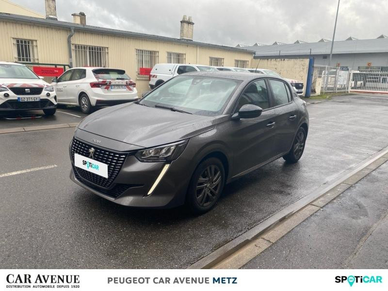 Used PEUGEOT 208 1.2 PureTech 100ch S&S Active Pack 2022 Gris Platinium (M) € 13490 in Metz
