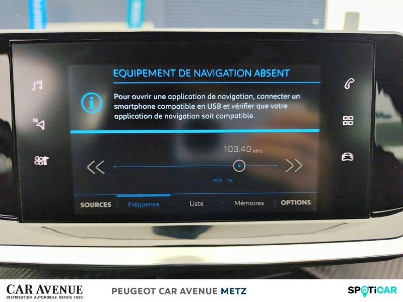 Used PEUGEOT 208 1.5 BlueHDi 100ch S&S Active 2022 Rouge Elixir (V) € 13990 in Metz