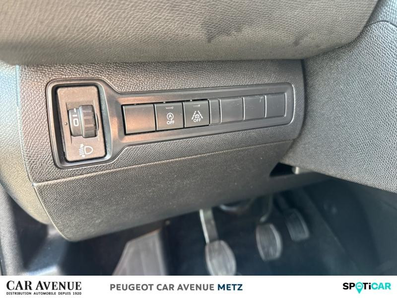 Used PEUGEOT 308 1.2 PureTech 110ch E6.3 S&S Allure 2020 Bleu Magnetic € 12489 in Metz