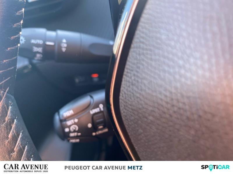Used PEUGEOT 208 1.2 PureTech 100ch S&S Allure 2023 Gris Artense (M) € 14990 in Metz