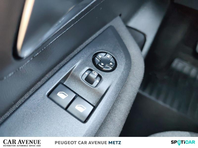 Occasion PEUGEOT 208 1.5 BlueHDi 100ch S&S Active 2022 Rouge Elixir (V) 13490 € à Metz