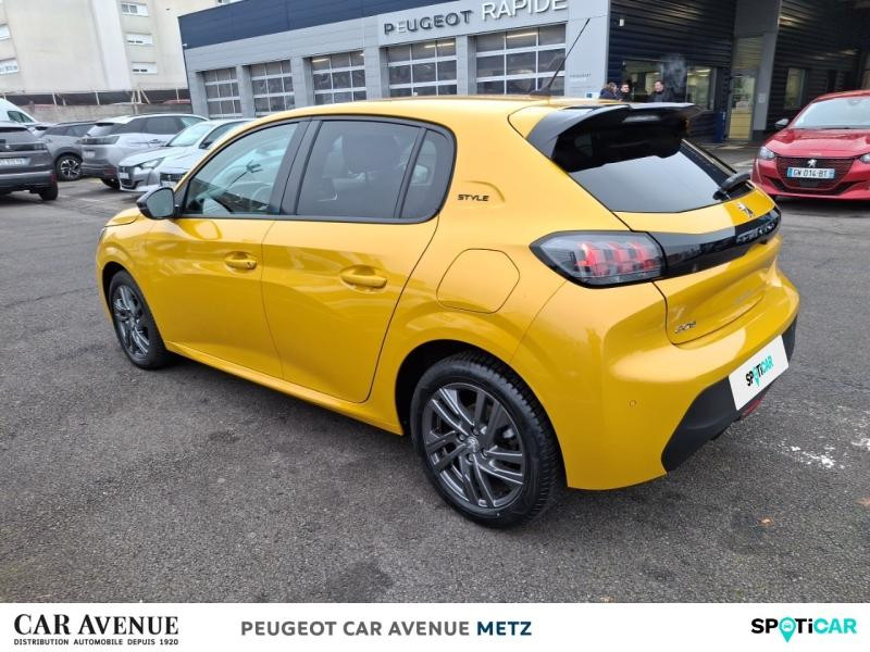 Occasion PEUGEOT 208 1.2 PureTech 100ch S&S Style EAT8 2022 Jaune 14990 € à Metz