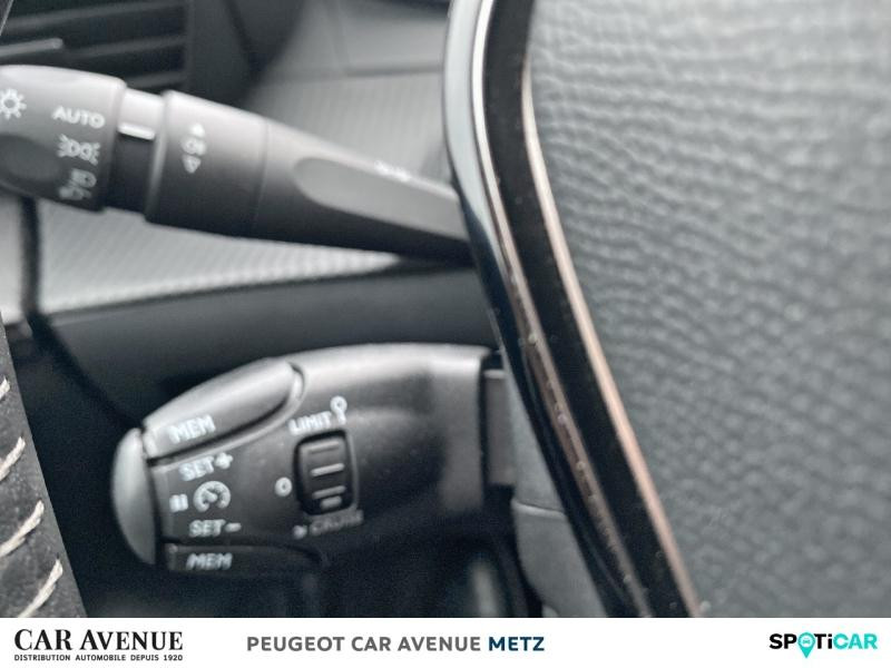 Used PEUGEOT 208 1.2 PureTech 100ch S&S Active Pack 2022 Gris Artense (M) € 12990 in Metz
