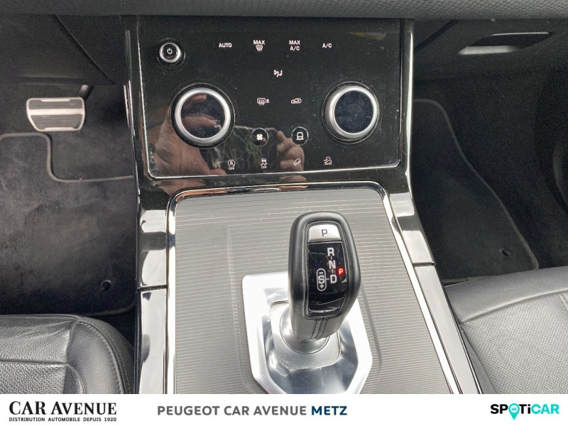 Used LAND-ROVER Range Rover Evoque 2.0 P 200ch Flex Fuel R-Dynamic S AWD BVA Mark III 2022 Firenze Red Métallisée € 35489 in Metz