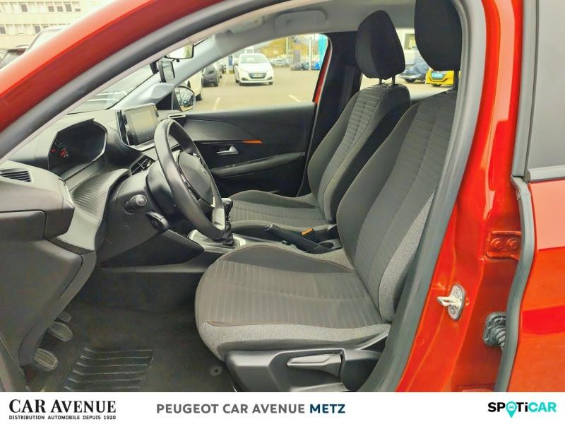 Used PEUGEOT 208 1.5 BlueHDi 100ch S&S Active 2022 Rouge Elixir (V) € 13990 in Metz