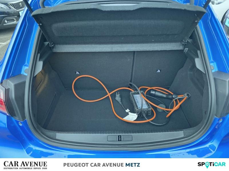 Used PEUGEOT 208 e-208 136ch Allure Business 2020 Bleu Vertigo € 13990 in Metz