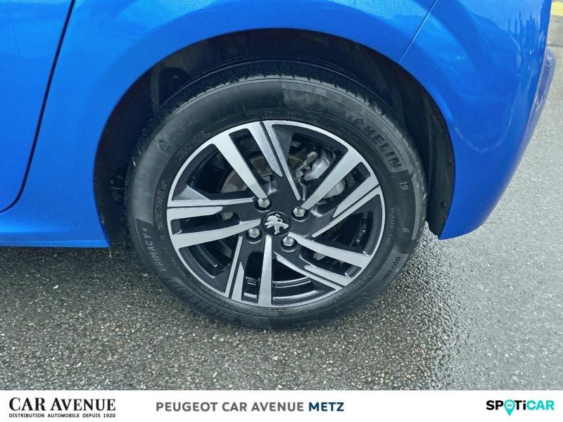 Occasion PEUGEOT 208 1.2 PureTech 100ch S&S Allure 118g 2021 Bleu Vertigo (V) 12990 € à Metz