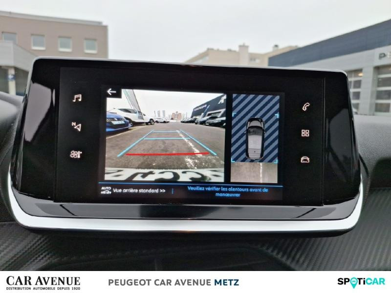 Occasion PEUGEOT 208 1.2 PureTech 100ch S&S Style EAT8 2022 Jaune 14990 € à Metz
