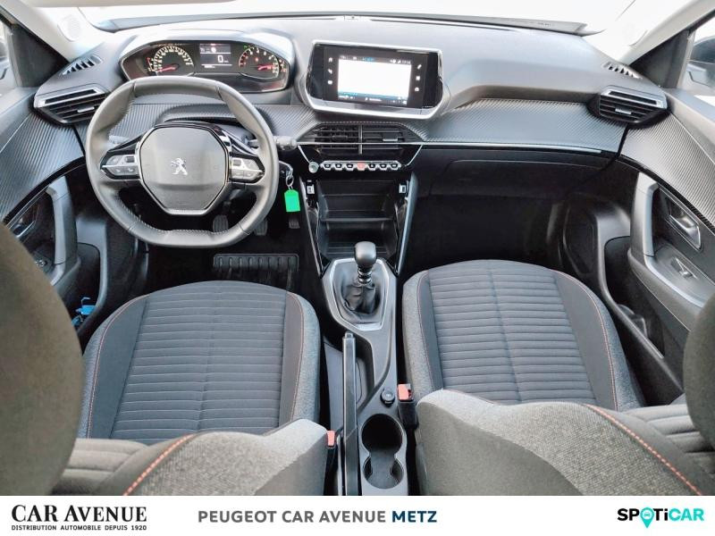 Used PEUGEOT 2008 1.2 PureTech 100ch S&S Active Pack 2022 Blanc banquise (O) € 16489 in Metz