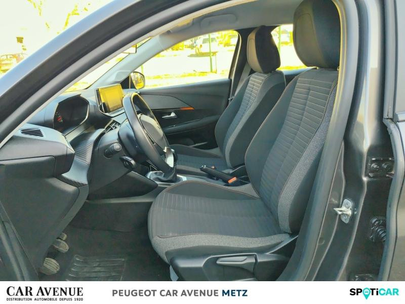 Used PEUGEOT 208 1.2 PureTech 75ch S&S Active Business 2021 Gris Platinium (M) € 12490 in Metz