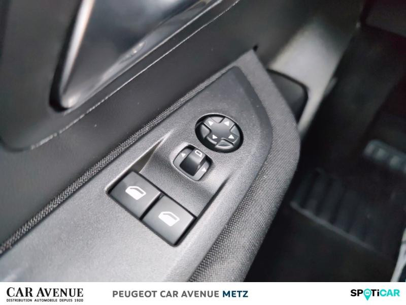 Occasion PEUGEOT 208 1.5 BlueHDi 100ch S&S Active 2023 Rouge Elixir (V) 13490 € à Metz
