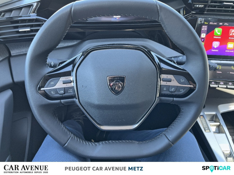 Used PEUGEOT 308 PHEV 180ch Allure e-EAT8 2024 Vert € 34890 in Metz