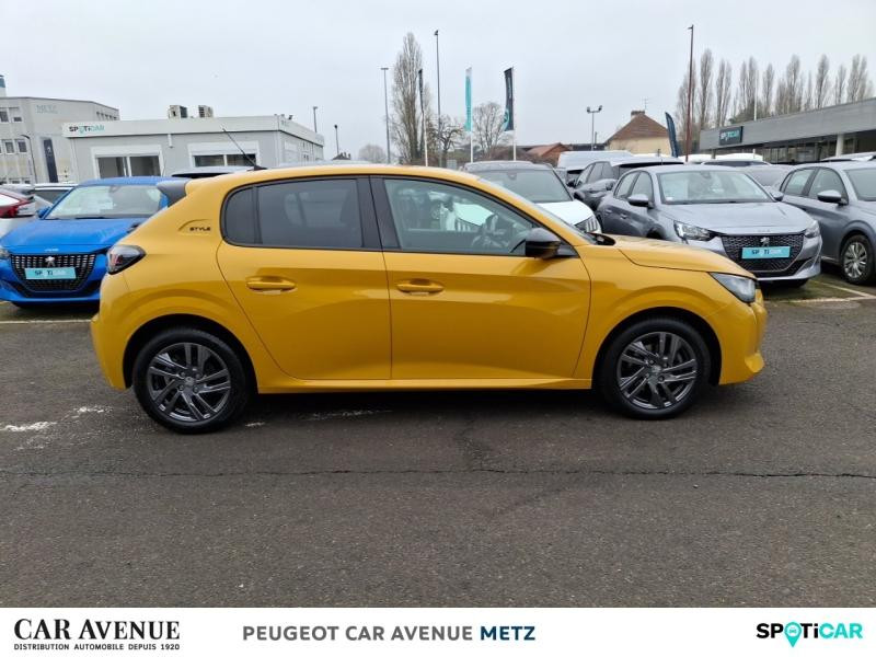 Occasion PEUGEOT 208 1.2 PureTech 100ch S&S Style EAT8 2022 Jaune 14990 € à Metz