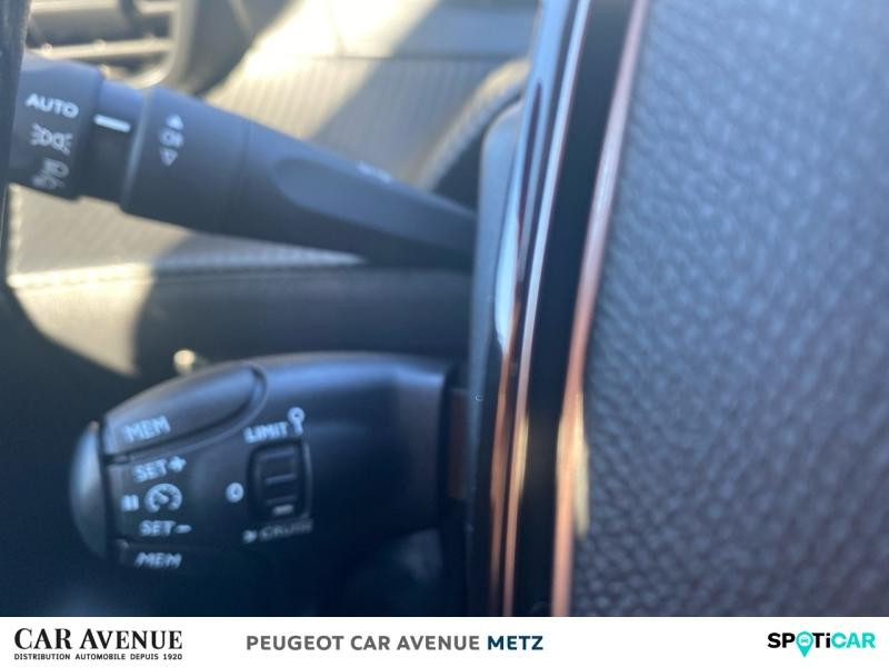 Occasion PEUGEOT 208 e-208 136ch Active Business 2020 Bleu Vertigo (V) 12490 € à Metz