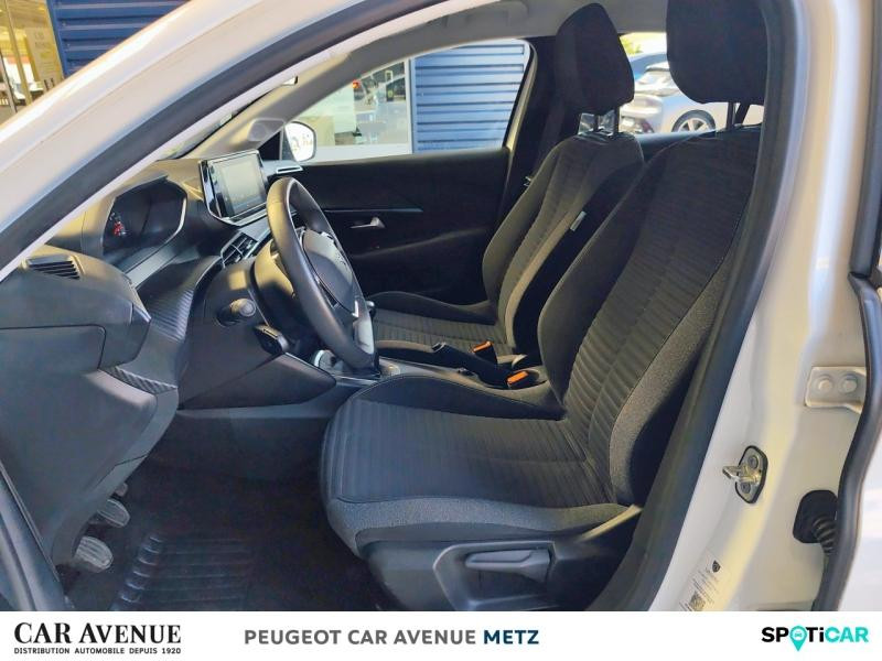 Occasion PEUGEOT 208 1.2 PureTech 100ch S&S Style 2022 Blanc Banquise (O) 13449 € à Metz