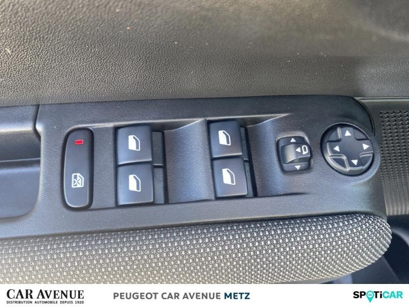 Occasion CITROEN C3 Aircross PureTech 130ch S&S Shine Pack EAT6 2021 Blanc Banquise (O) + Noir Perla Nera 14490 € à Metz