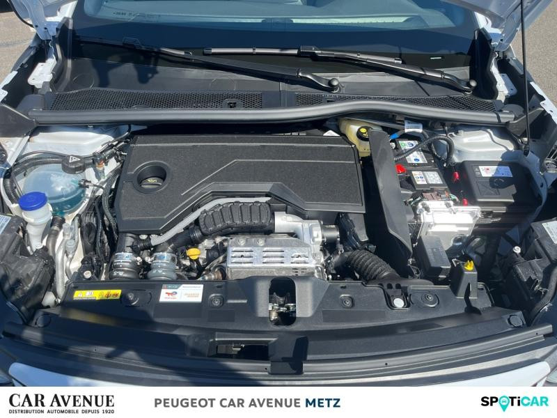 Occasion PEUGEOT 2008 1.2 Hybrid 145ch Allure e-DCS6 2025 Blanc Okénite (M) 30949 € à Metz