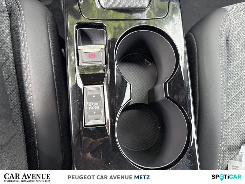 Occasion PEUGEOT 2008 1.2 Hybrid 145ch Allure e-DCS6 2025 Gris Selenium (M) 30197 € à Metz