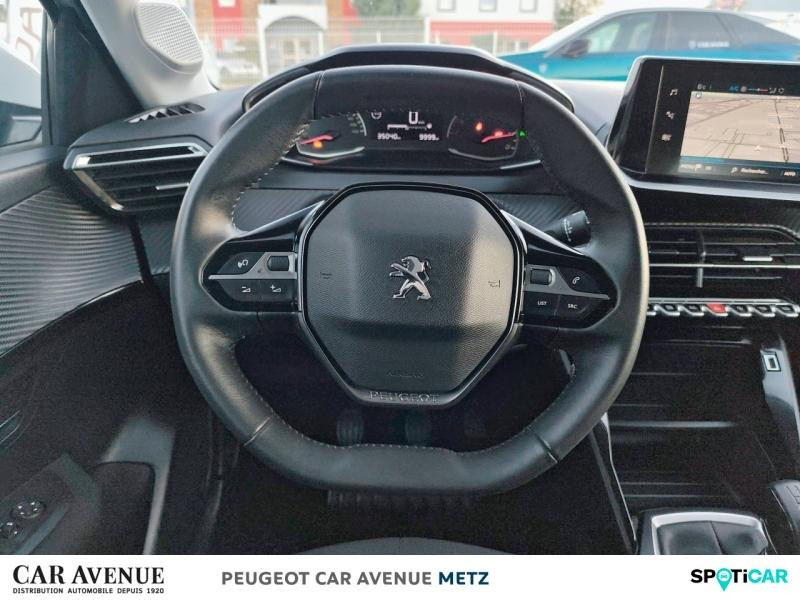 Used PEUGEOT 208 1.2 PureTech 75ch S&S Active 2021 Blanc Banquise (O) € 11590 in Metz