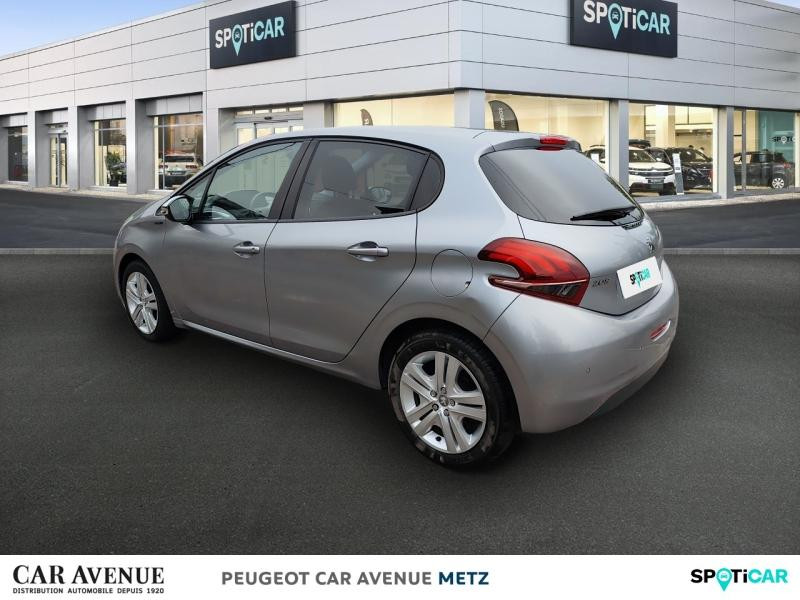 Used PEUGEOT 208 1.2 PureTech 82ch E6.c Signature 5p 2019 Gris Artense € 9299 in Metz