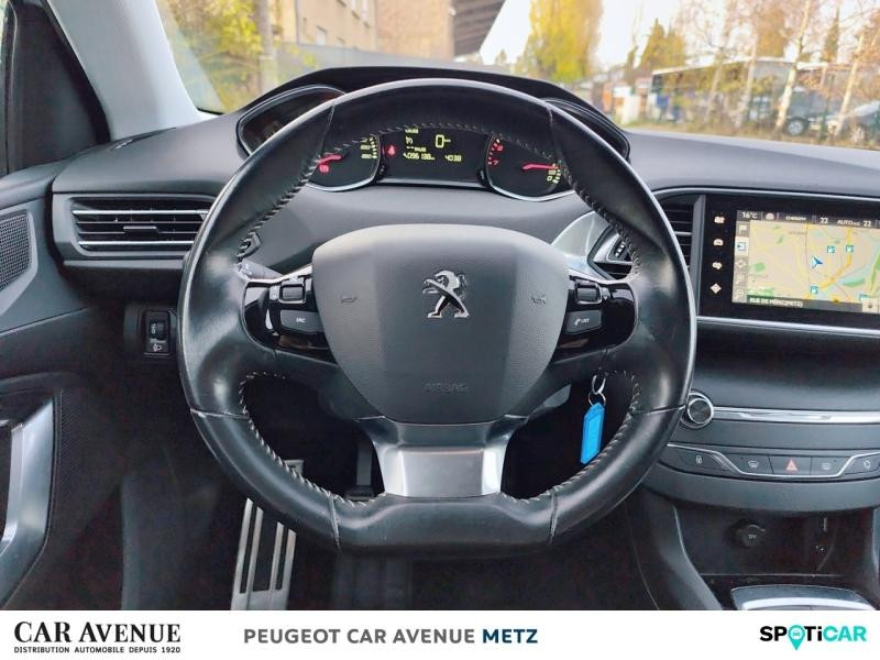 Used PEUGEOT 308 1.2 Puretech 110ch Style S&S 5p 2017 Blanc Nacré € 9990 in Metz