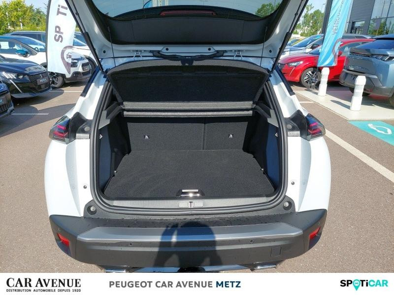 Occasion PEUGEOT 2008 1.2 Hybrid 145ch GT e-DCS6 2025 Blanc Okénite (M) 31513 € à Metz