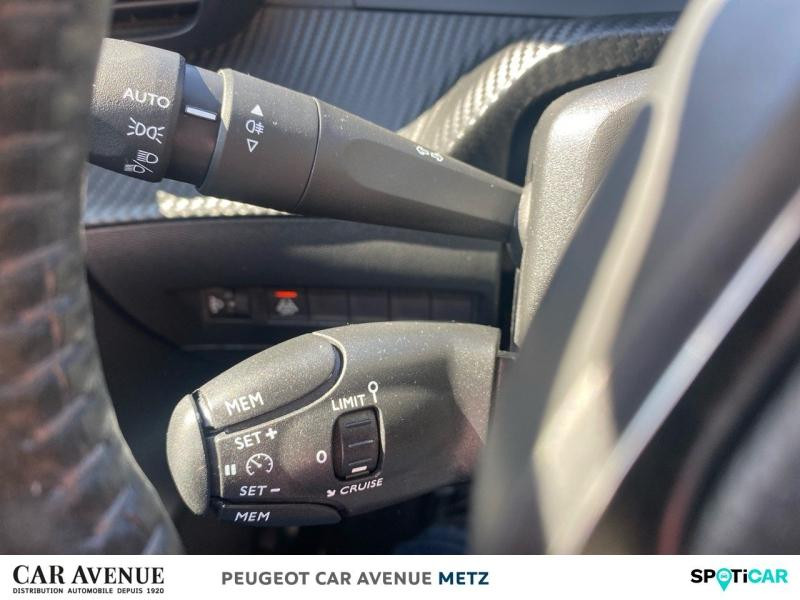 Occasion PEUGEOT 208 1.2 PureTech 100ch S&S Active Business 2021 Blanc Banquise (O) 9790 € à Metz