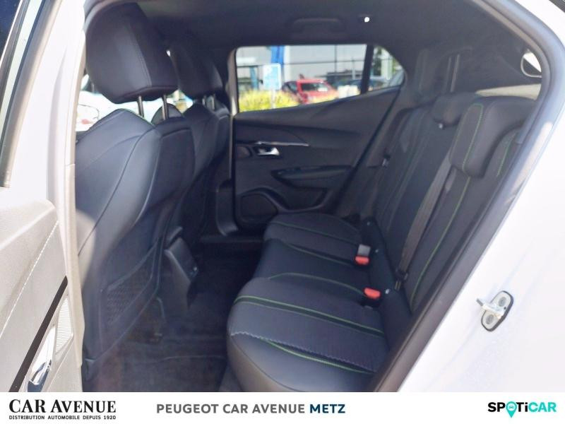 Occasion PEUGEOT 2008 1.2 Hybrid 145ch GT e-DCS6 2025 Blanc Okénite (M) 31513 € à Metz