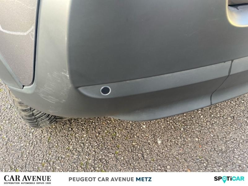 Occasion CITROEN C3 1.2 PureTech 83ch S&S Shine 2022 Gris Platinium (M) 11990 € à Metz