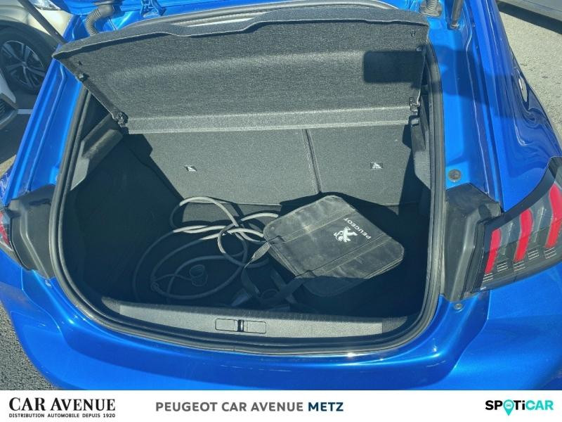 Used PEUGEOT 208 e-208 136ch Allure 2021 Bleu Vertigo (V) € 15490 in Metz