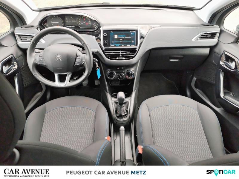 Used PEUGEOT 208 1.2 PureTech 82ch E6.c Signature 5p 2019 Gris Artense € 9299 in Metz