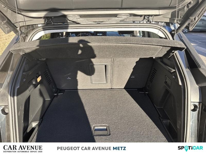 Occasion PEUGEOT 3008 1.2 PureTech 130ch S&S Roadtrip EAT8 2021 Noir Perla Nera (M) 20490 € à Metz