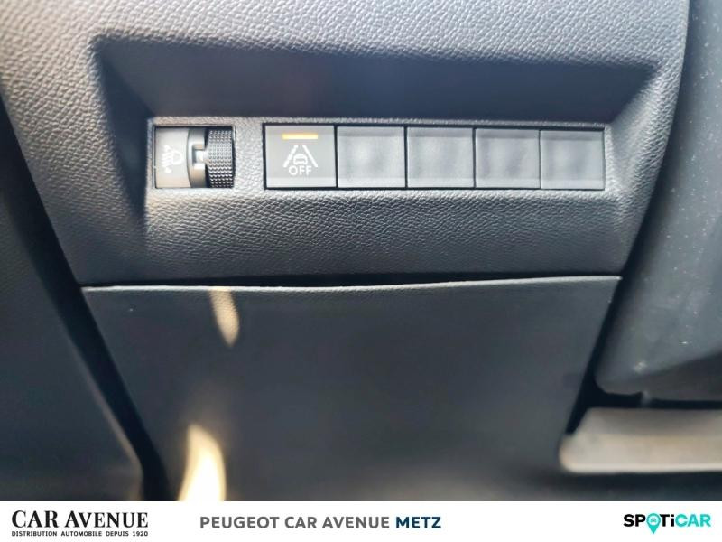 Occasion PEUGEOT 2008 1.5 BlueHDi 110ch S&S Active Business 2021 Gris Platinium (M) 13690 € à Metz