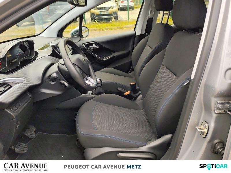 Used PEUGEOT 208 1.2 PureTech 82ch E6.c Signature 5p 2019 Gris Artense € 9299 in Metz