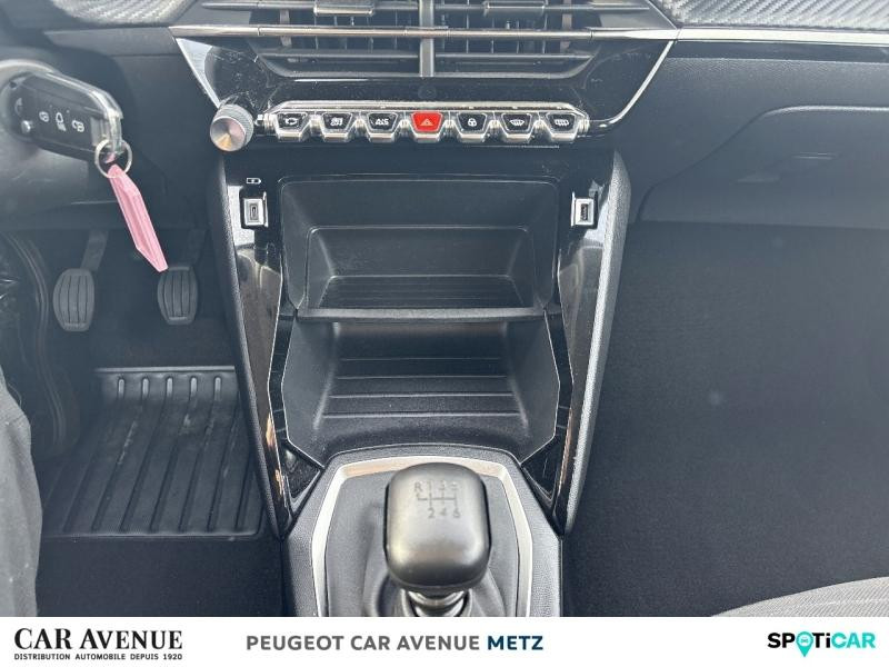 Used PEUGEOT 208 1.2 PureTech 100ch S&S Active Business 2022 Noir Perla Nera (M) € 11990 in Metz