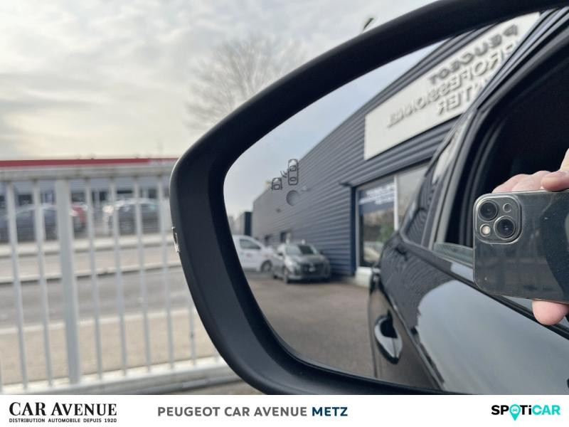 Occasion PEUGEOT 2008 1.2 Hybrid 136ch GT e-DCS6 2025 Noir Perla Nera (M) 29990 € à Metz