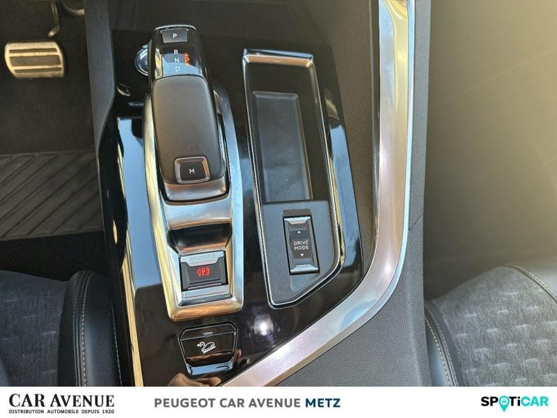 Occasion PEUGEOT 3008 1.2 PureTech 130ch S&S Roadtrip EAT8 2021 Noir Perla Nera (M) 20490 € à Metz