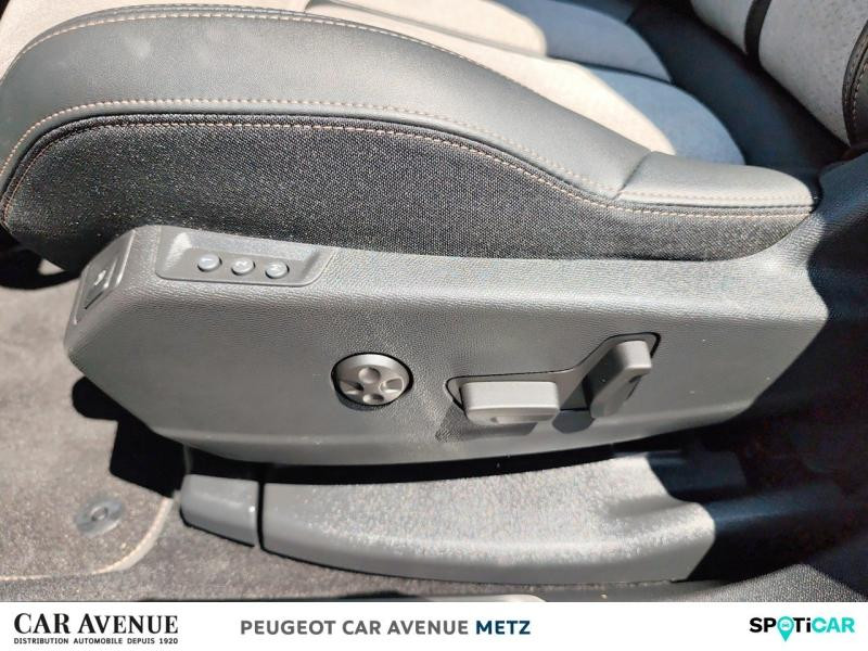 Occasion PEUGEOT 3008 HYBRID 225ch GT Pack e-EAT8 2021 Bleu Célèbes (M) 21490 € à Metz