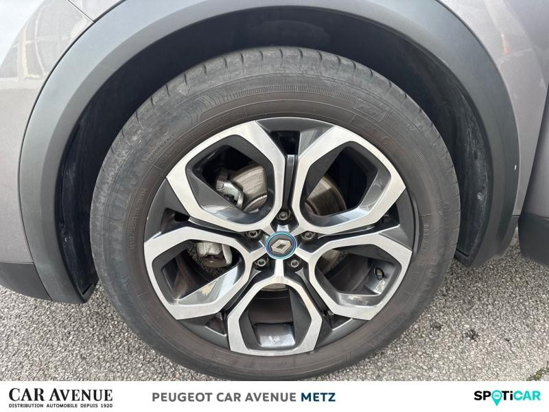 Occasion RENAULT Captur 1.6 E-Tech hybride 145ch Intens -21 2021 Gris Cassiopée/Noir Etoilé 16990 € à Metz