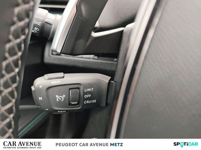 Used PEUGEOT 5008 1.2 PureTech 130ch S&S Allure EAT8 2022 Bleu Célèbes (M) € 21990 in Metz